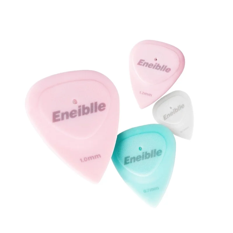 

Magnetic guitar pick genuine two-dimensional folk classical electric guitar strum pick
