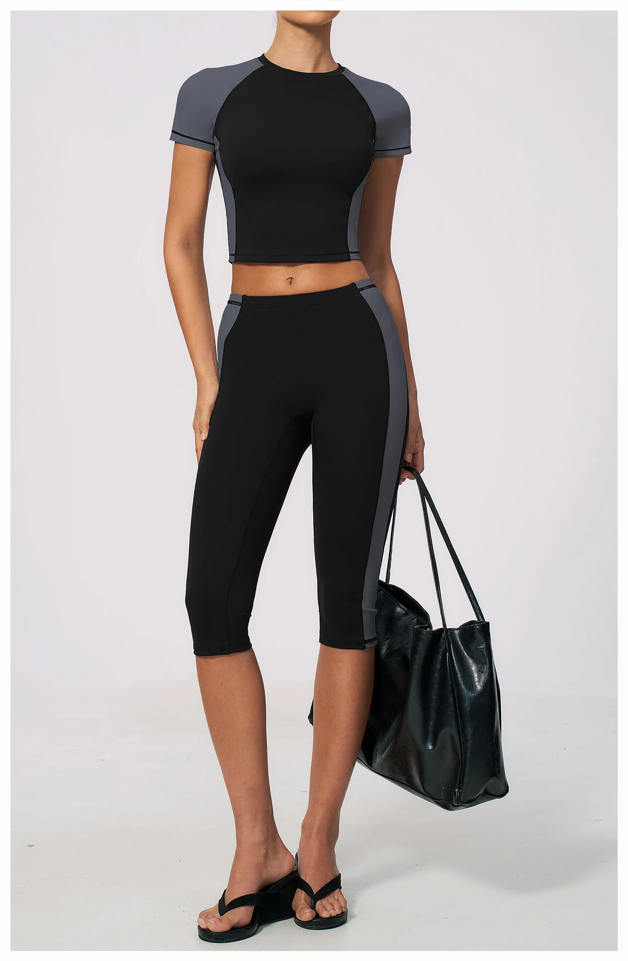 Women Contrast Stripe Yoga Set Raglan Short Sleeve Top Push Up Capri Shorts Pants Athletic Running Fitness Sportswear