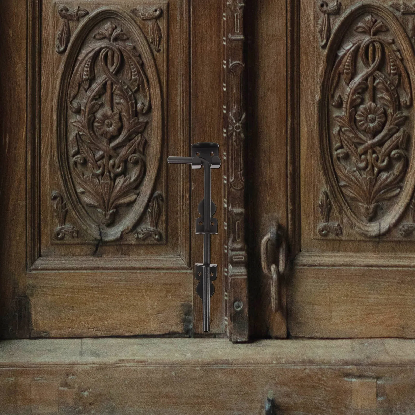 

Засов для ворот усиленный, утолщенный, напольный, с выдвижной штангой, для деревянных ограждений, устойчивый к атмосферным воздействиям, с замком