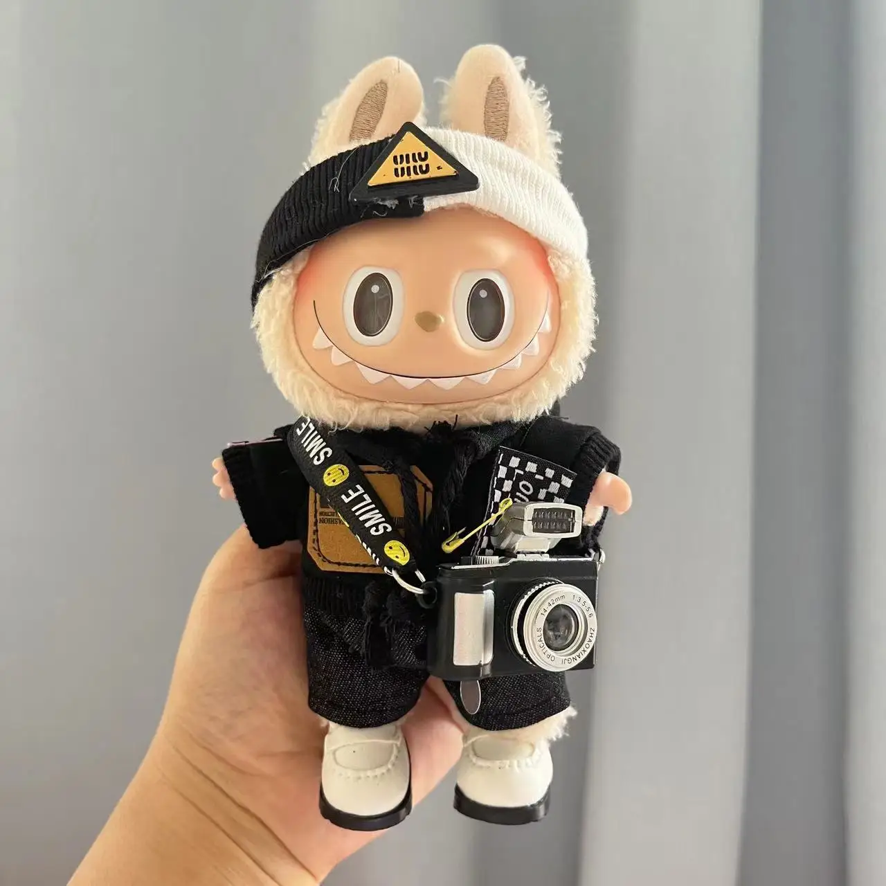 

17cm Labubu Idol Dolls Plush Doll'S Cool Boyfriend Clothing Hoodie Accessories Korea Kpop Exo Jumpsuit Clothing Fans Overalls