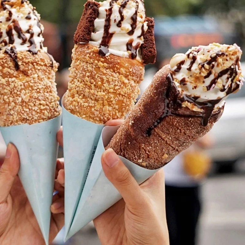 Multi Functional Bread Roll Machine Commercial Electric Chimney Cake Machine 110V 220V Bread Oven, Hot Selling Snack Machine