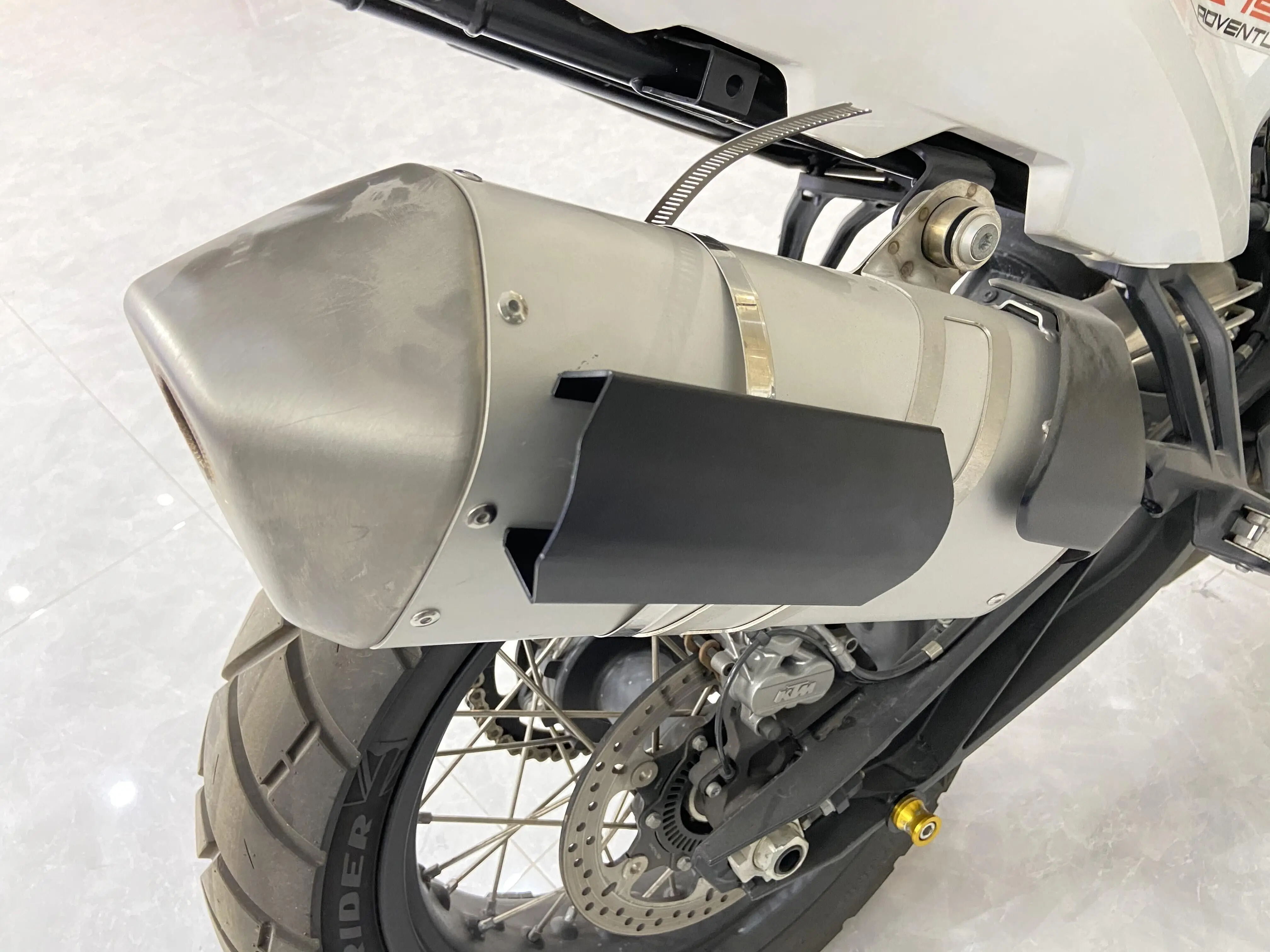 

Motorcycle Exhaust Pipe Protector Heat Shield Cover Guard For HONDA DCT VFR800X CRF1100L CRF1000L AFRICA TWIN Adventure Sports