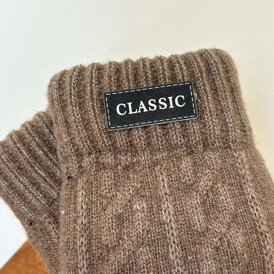 Mens Windproof ถุงมือความร้อนถักธุรกิจ Coldproof Double Layer หนาขนแกะเรียงราย Professional Touchscreen Compatible