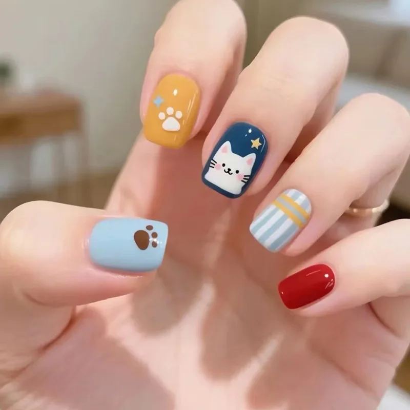 

24Pcs Stripe Starry Sky Cat Fake Nail Cute Simple Detachable Finished Press on False Nails Full Cover Short Square Manicure Tips