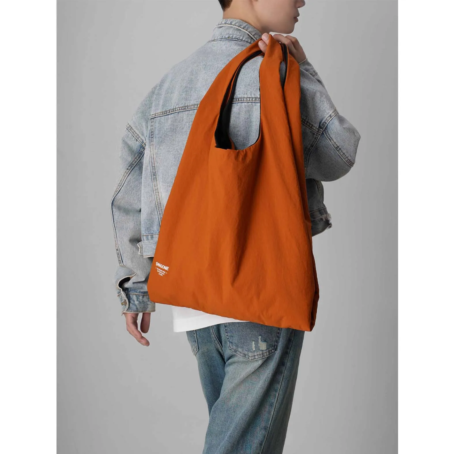 

Japanese fashion casual tote bag for men and women, large capacity underarm bag, portable commuting bag, outdoor shoulder bag, s