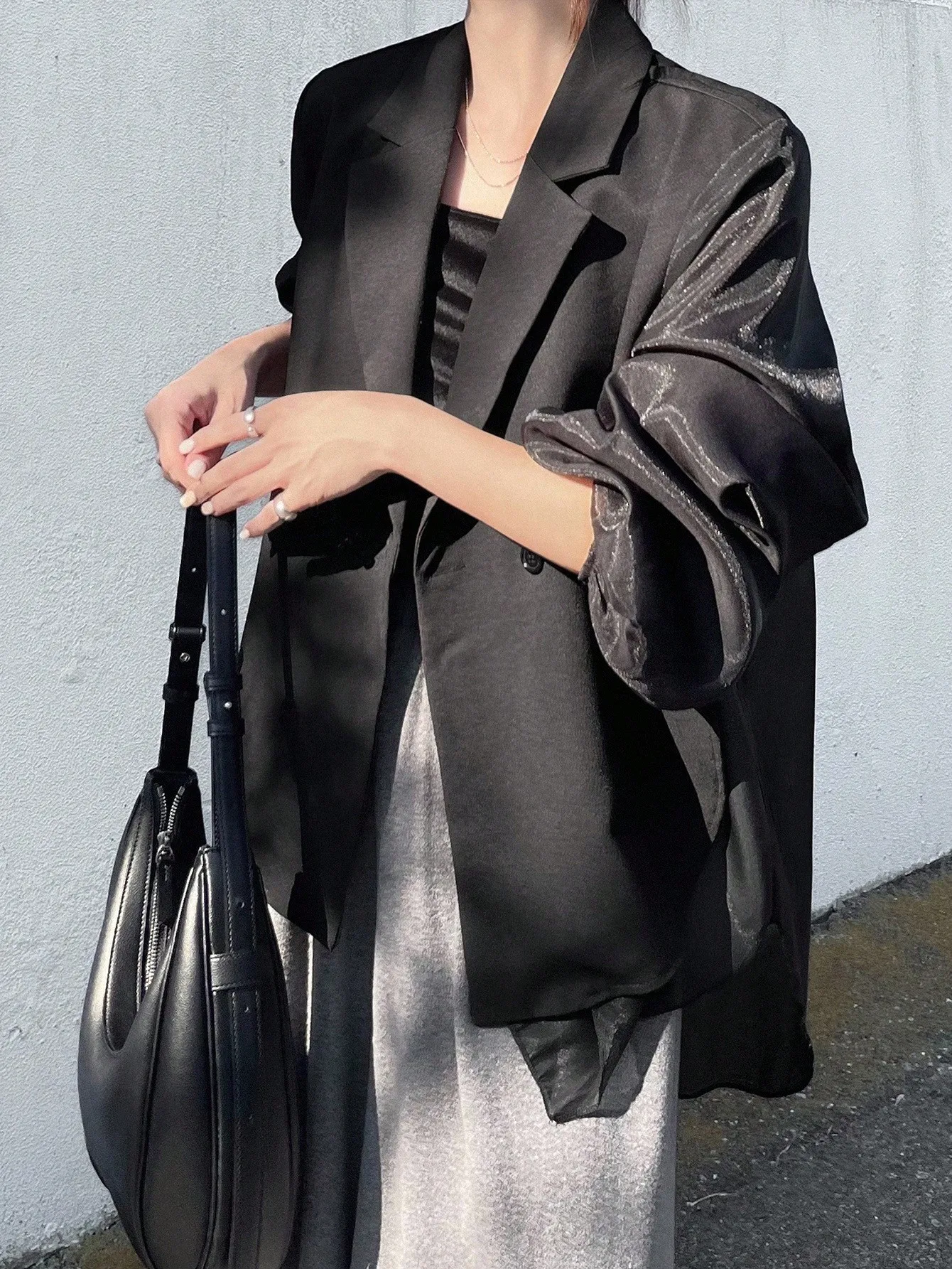 

Женский черный блейзер оверсайз с рукавами-фонариками, модный для повседневной носки и делового стиля