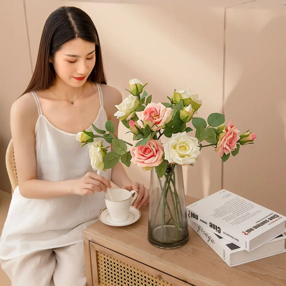 

Зеленое растение, одна ветка, двуглавая роза, имитация цветка, свадебное украшение