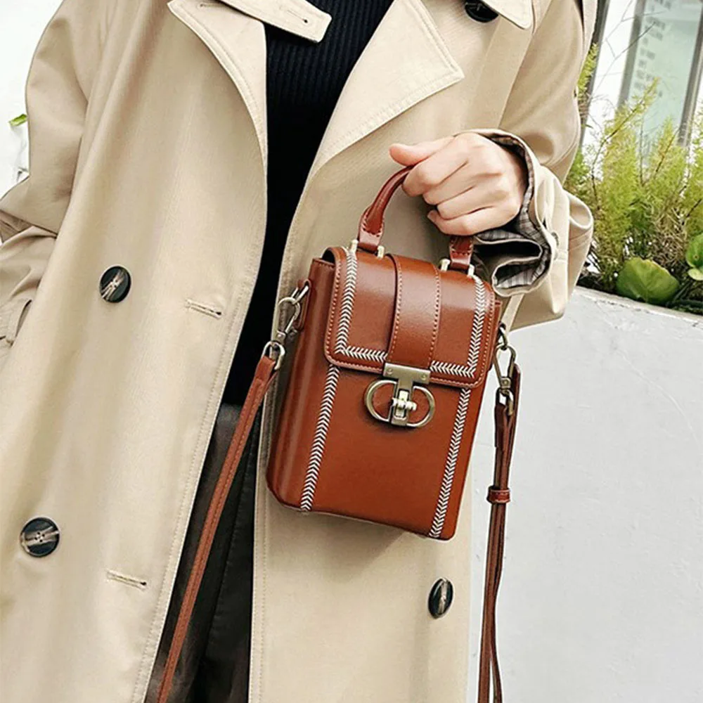 2024 Genuine Leather Trend Luxury Cell Phone Bag Women\'s High end Retro Versatile Handbag One Shoulder Crossbody Bag