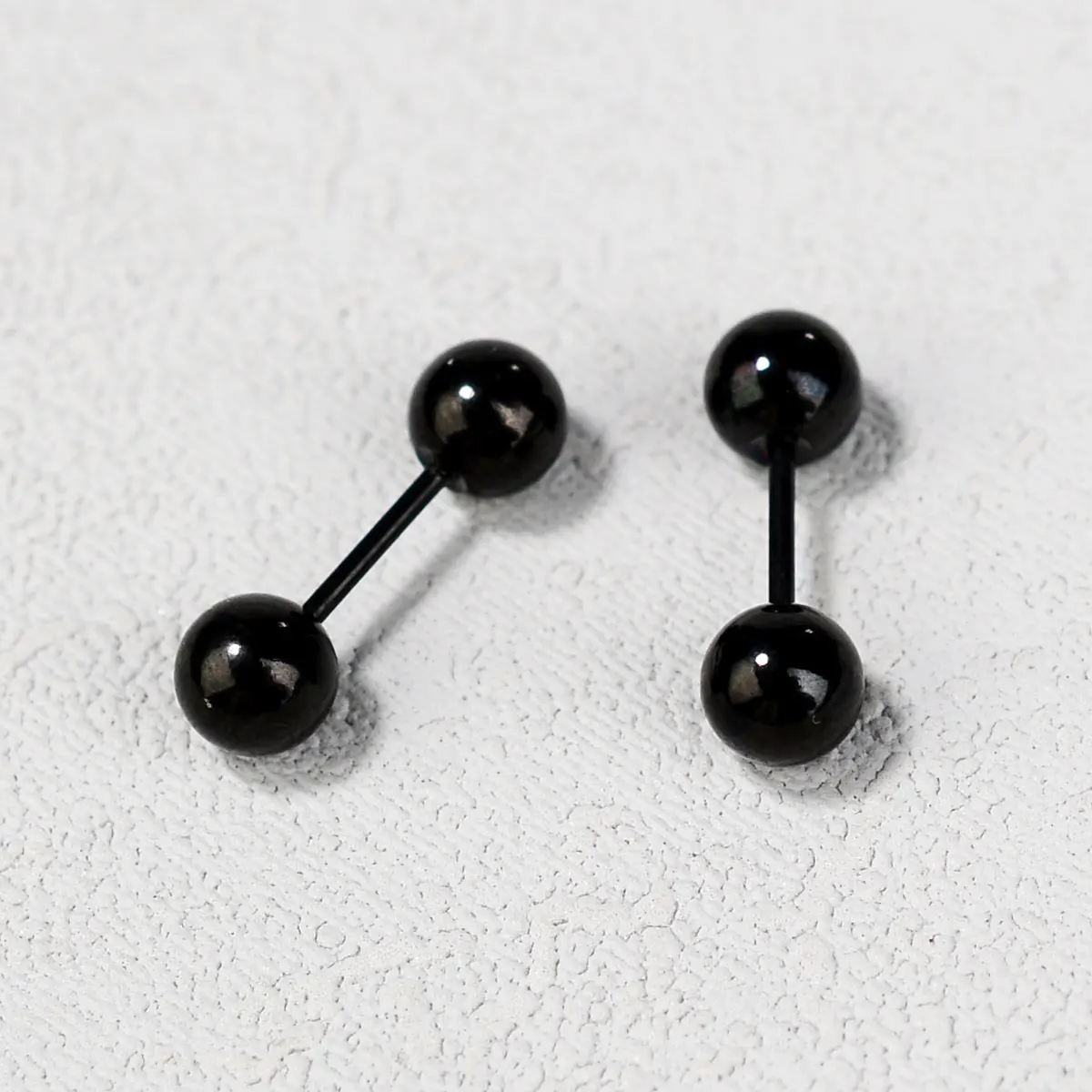 1Pair Medical Titanium Steel Stud Earring 16G Small Ball Screws Earrings Ear Bone Nail Helix Tragus Piercing Body Jewelry 2-6MM