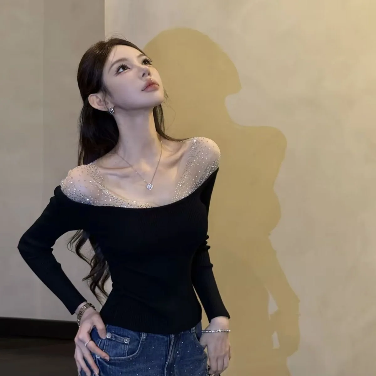Heavyweight Rhinestone One-Shoulder Long Sleeve T-Shirt Women's Autumn Winter Slim Fit Inner Wear Super Beautiful Black Top view 3