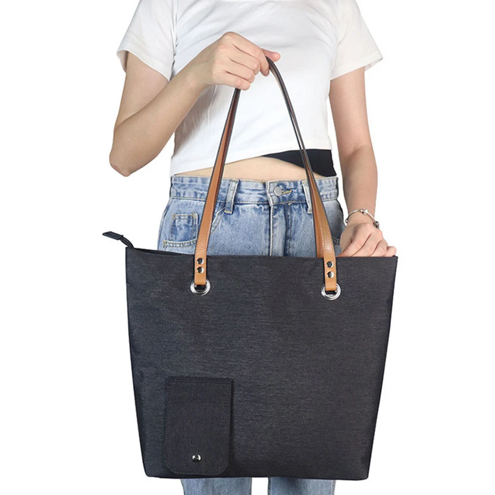 Tragbare isolierte Kühltasche für Outdoor-Camping und Strand, handgehalten, mit austauschbarem Innenfutter, um für Getränke kühl zu halten