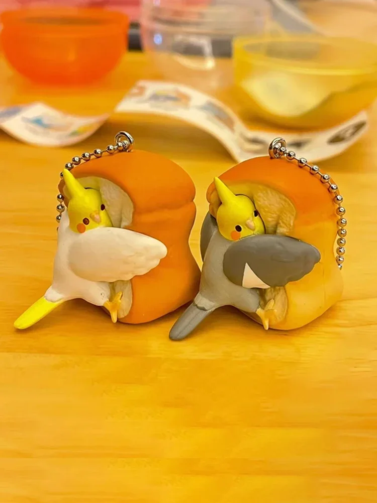 Qualia 2nd Generation Model Dolls Genuine Bread Bird Capsule Toys Japan Anime Figure Cockatiel Pendant Decor Kid Toy Xmsa Gifts