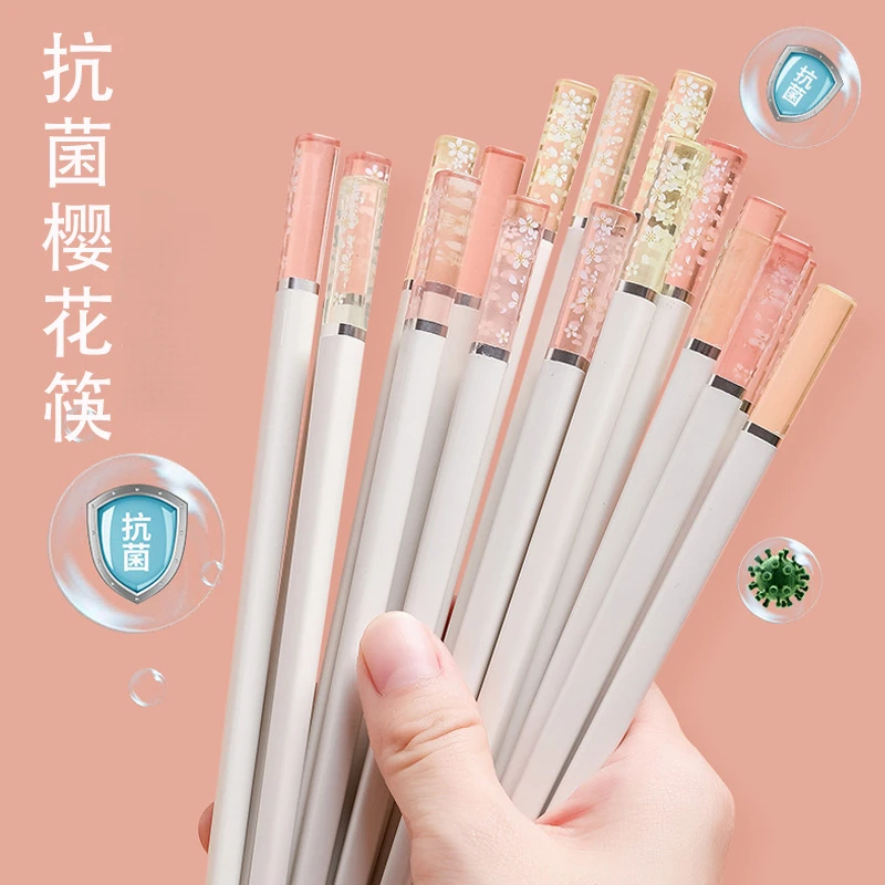 

New 1 Pair Amber Sakura Chopsticks Cherry Blossom Petals Pattern Non-slip Sushi Stick Chopsticks Eco-Friendly Food Chopsticks