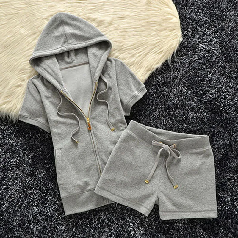 2024 Velvet Tracksuit Women Summer Velour Casual Outfit Set Zipper Sweater and Shorts Jogger Workout Clothing