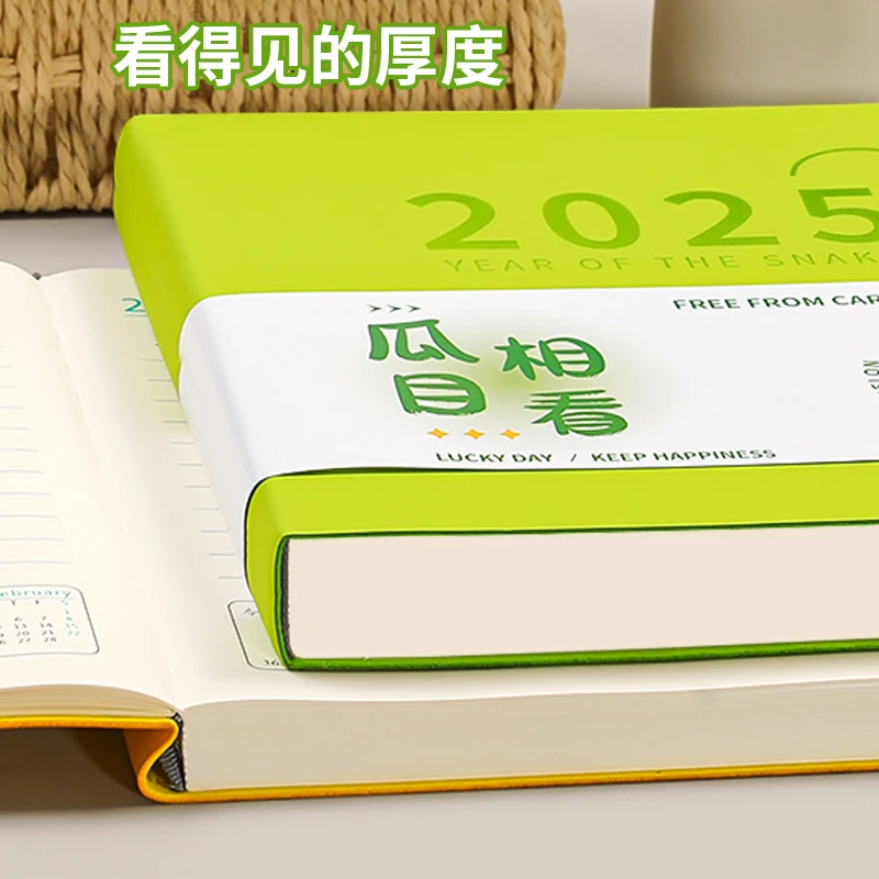 Cute Square Mini Notebook New Year Gift Schedule Book Is A Portable Pocket Book Suitable For Students' Daily Notes Book