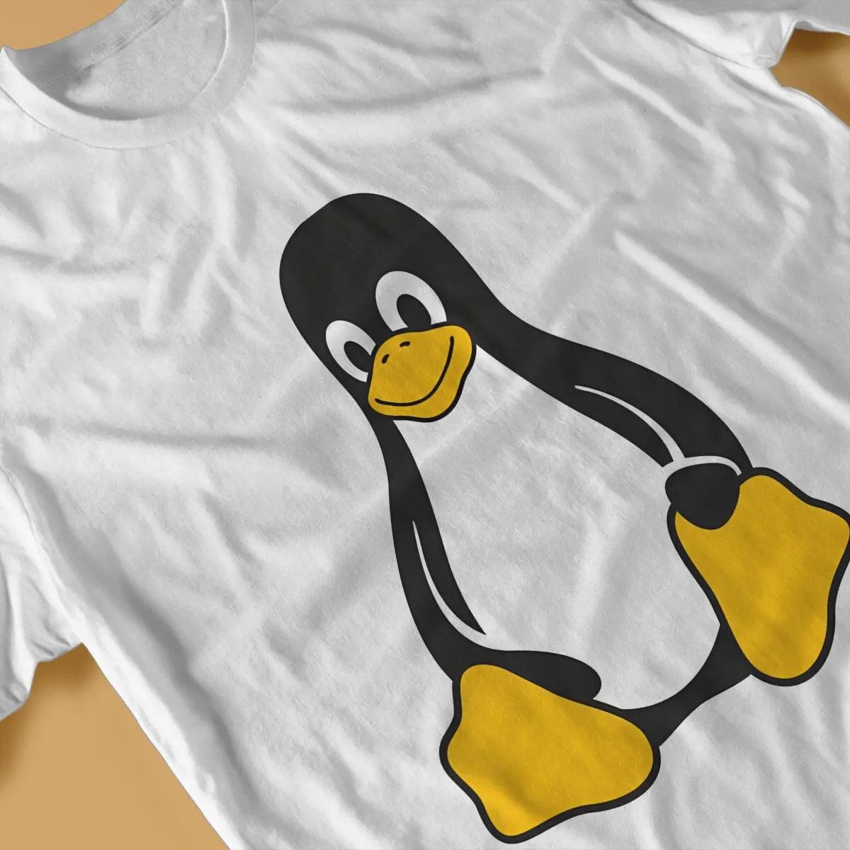 UTER Programmer Code Linux Linux Tux Tshirt Graphic Men Tops Vintage Goth Summer Polyester Streetwear Harajuku T Shirt