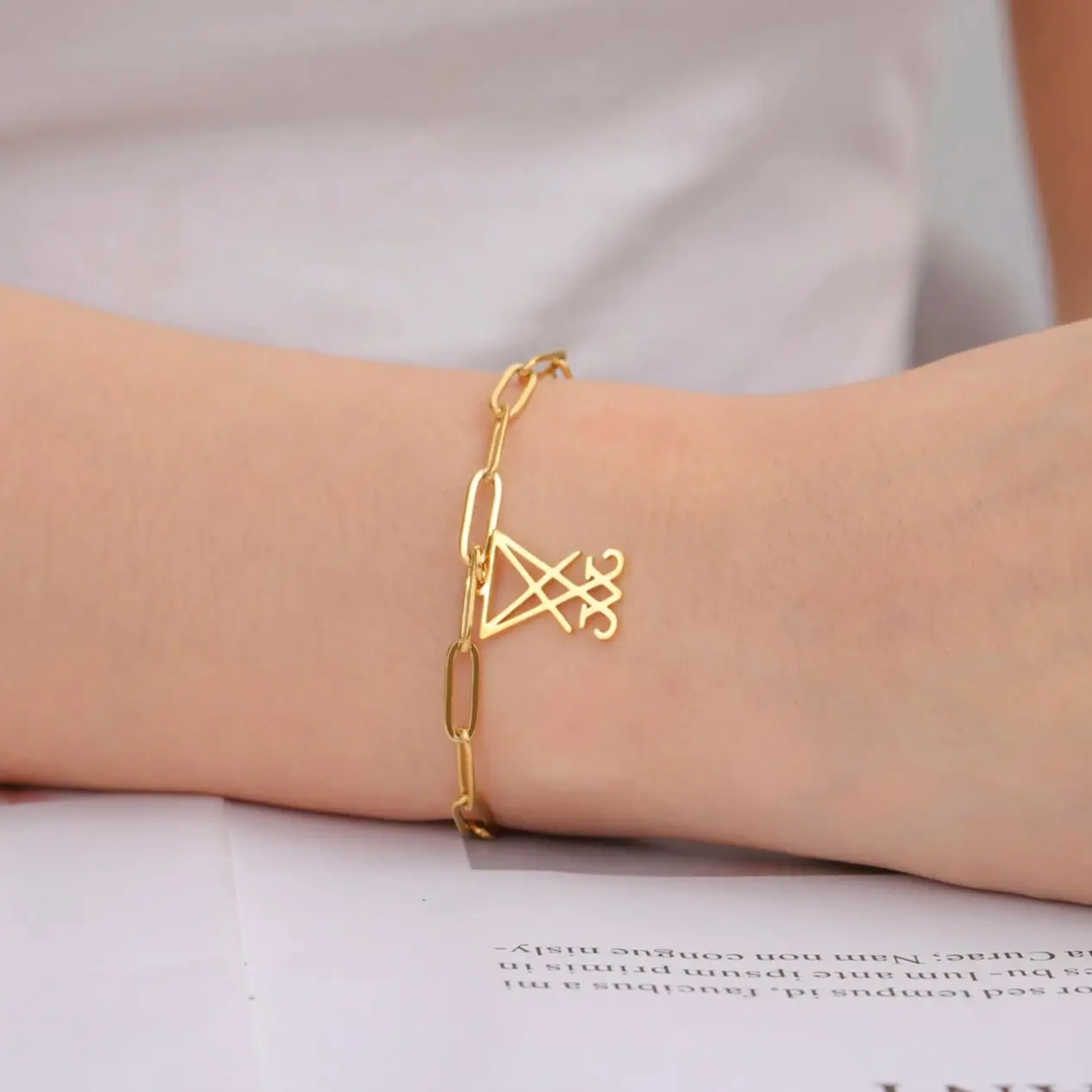LIKGREAT Sigil Of Lucifer Bracelet for Women Men Satan Symbol Pendant Stainless Steel Gothic Satan Cross Religious Amulet Gift