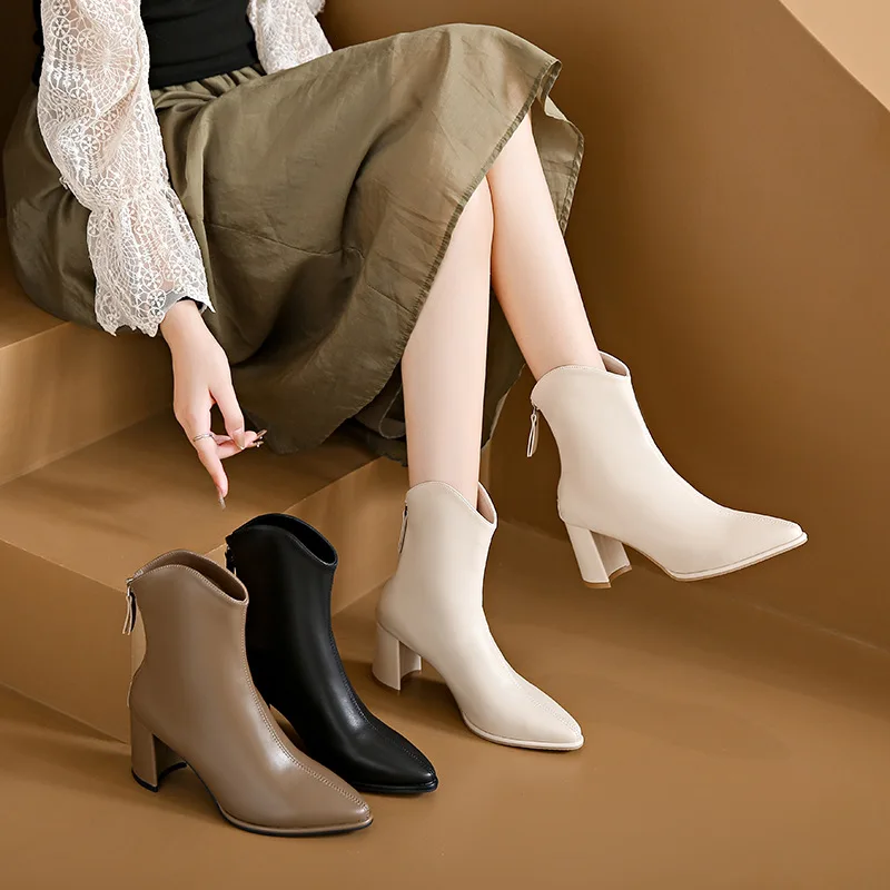 Fashion solid color pointed thick heeled boots autumn/winter 2023 rear zipper high heeled short boots distribution for women