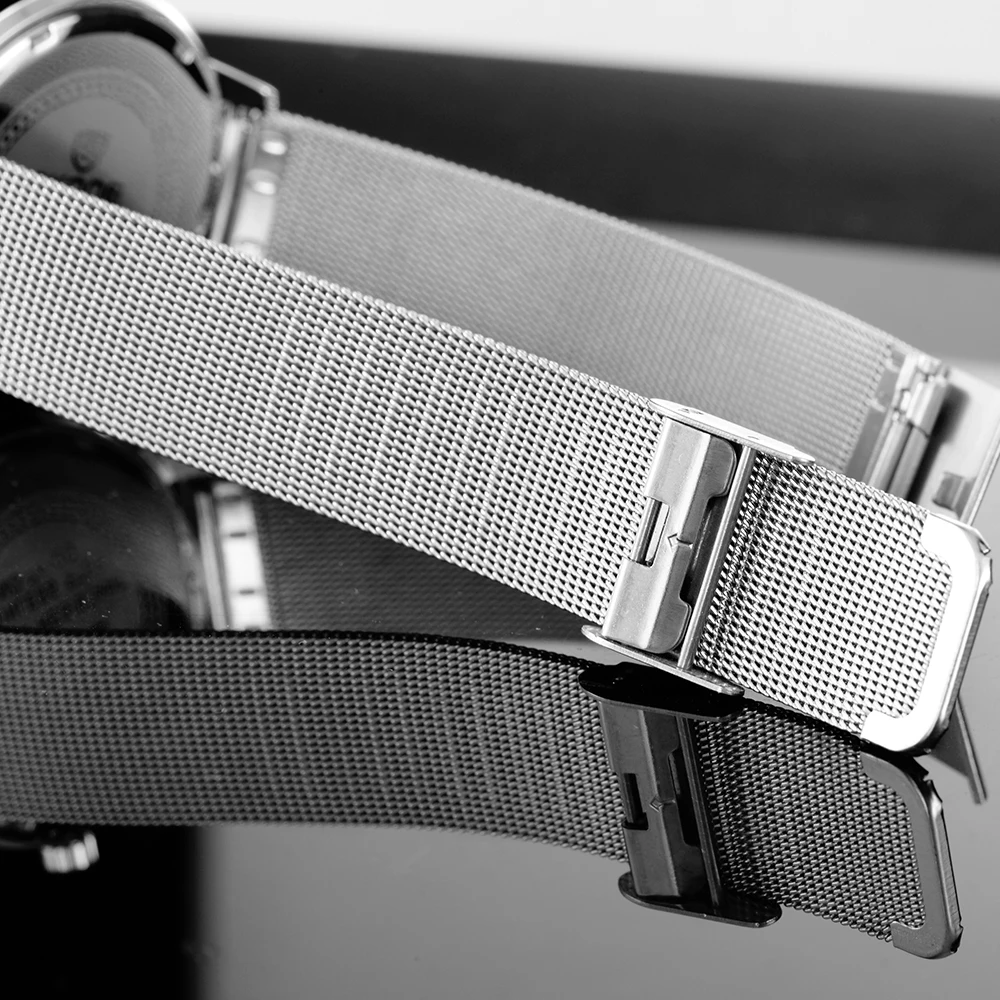 SKONE ระดับไฮเอนด์ประดับเพชรแฟชั่นเพชรเวอร์ชั่นเกาหลีสแตนเลสอารมณ์พร้อมนาฬิกาผู้หญิงควอทซ์