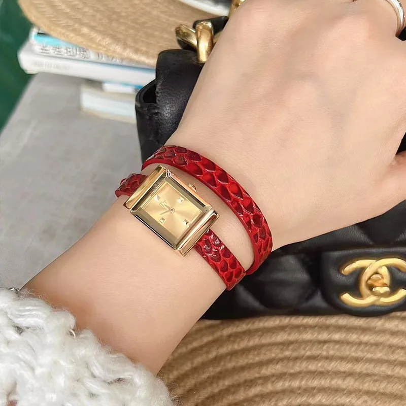 Nuovo orologio quadrato piccolo stile retrò popolare orologio al quarzo da donna elegante semplice tendenza classica regalo di compleanno impermeabile automatico