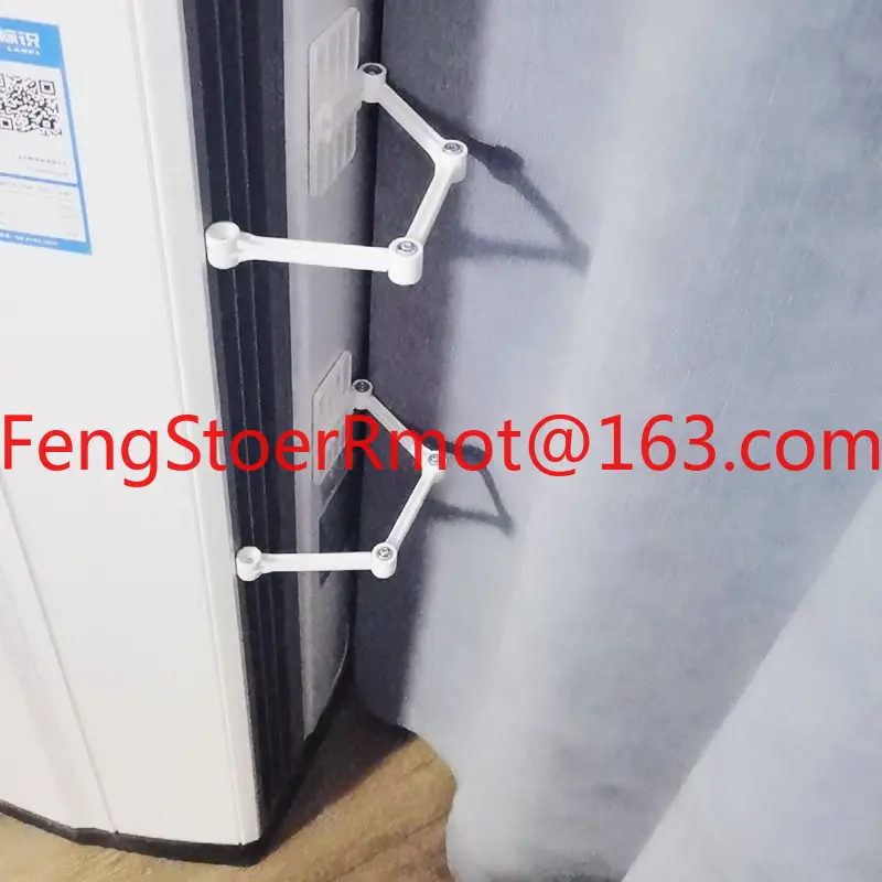 Anti-suction curtain bracket prevents the curtain from being sucked into the trend baffle rod