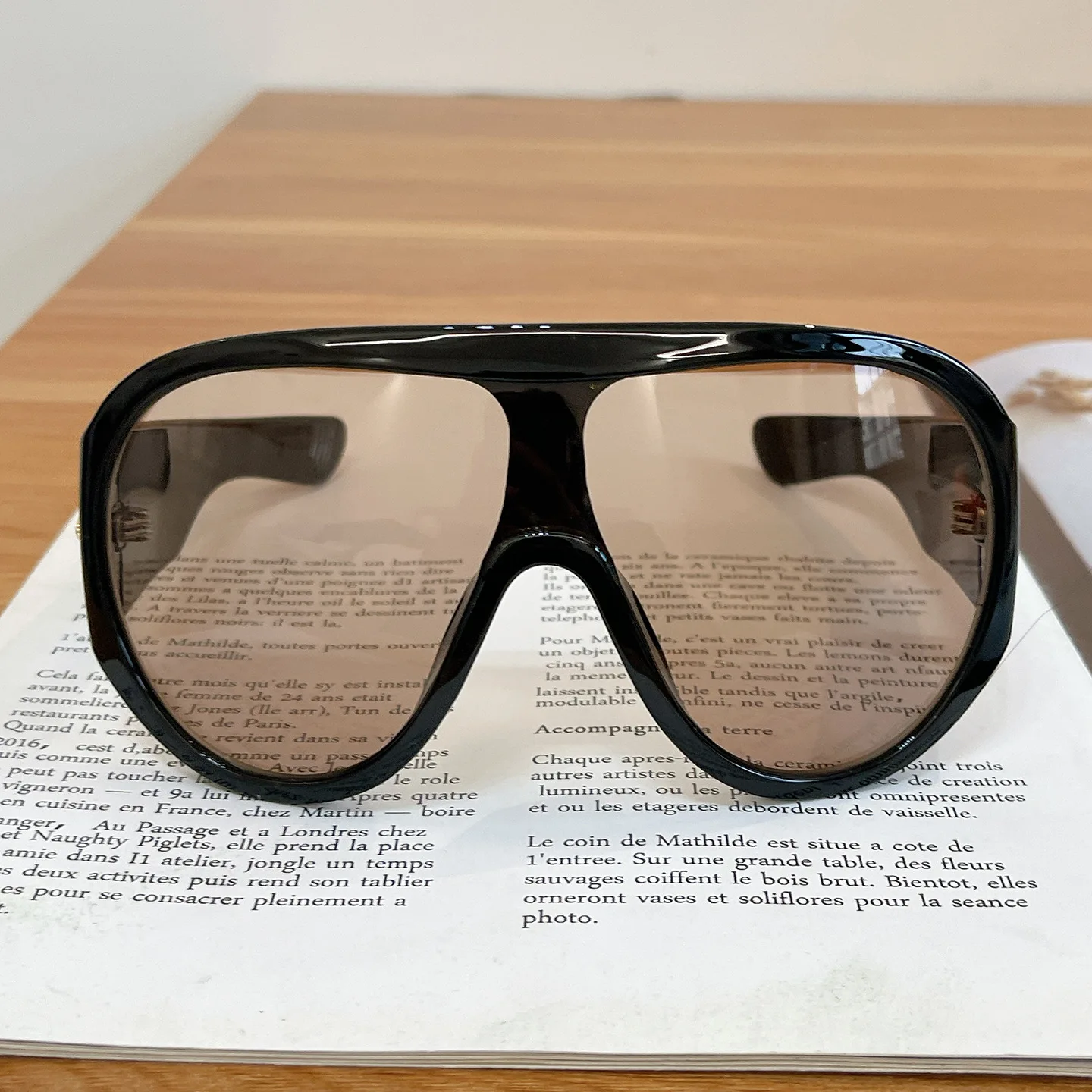 Neue modische, übergroße, schwarze einteilige Sonnenbrille für Damen und Herren, Vintage-Streifen-Design, Sonnenschutzbrille, sexy Driving Shades für Damen – Detail 17