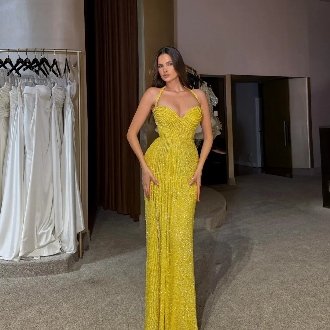 Bella Aangepaste Yerllow Strapless Halter Hals robes de soirée Zeemeermin Feestjurken Ruglooze Vloerlengte Kralen Galajurk