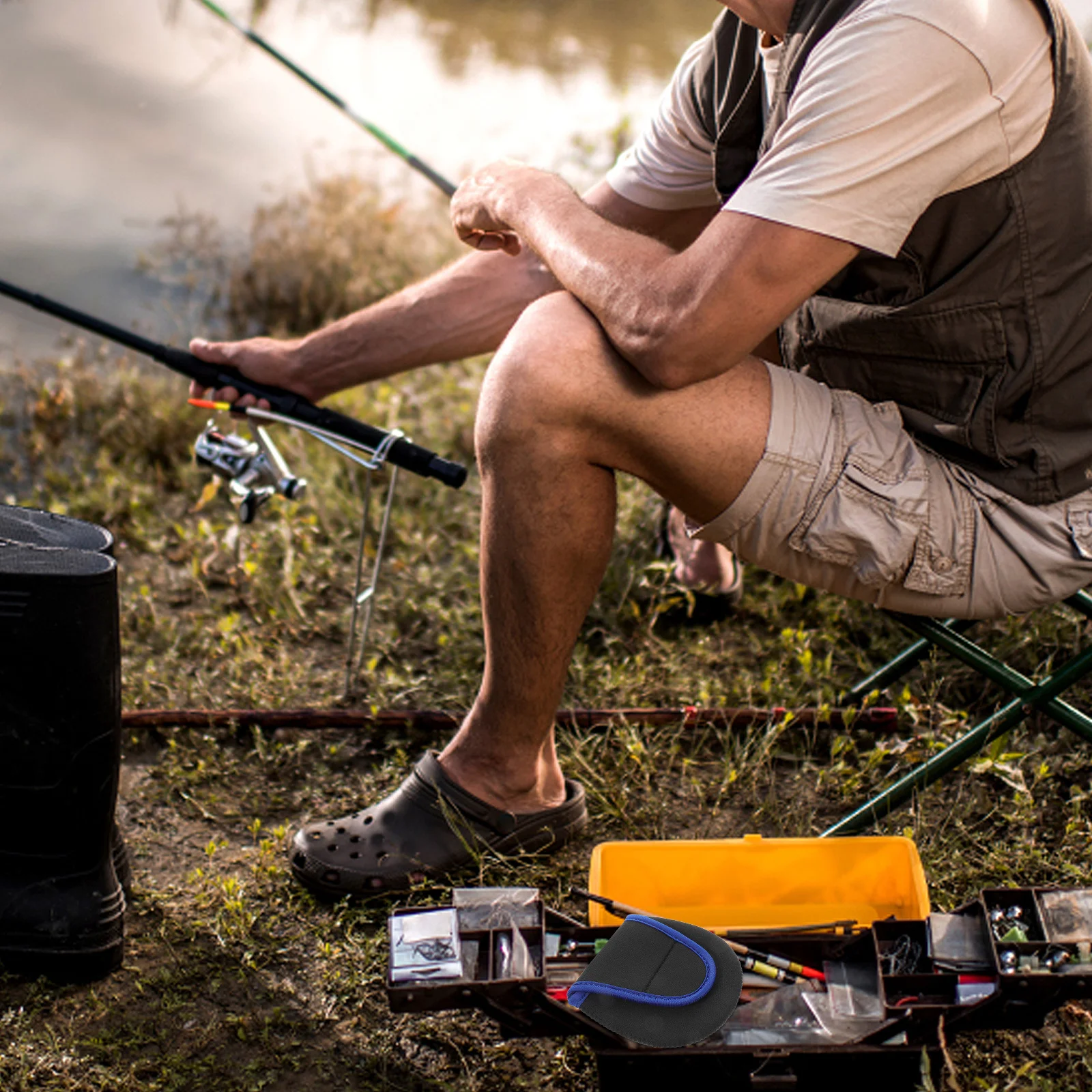 

Fly Fishing Reel Protective Cover Stylish Stitching Case Reel Storage Bag Fishing Gear Organizer Carrying Case for Fly Reels