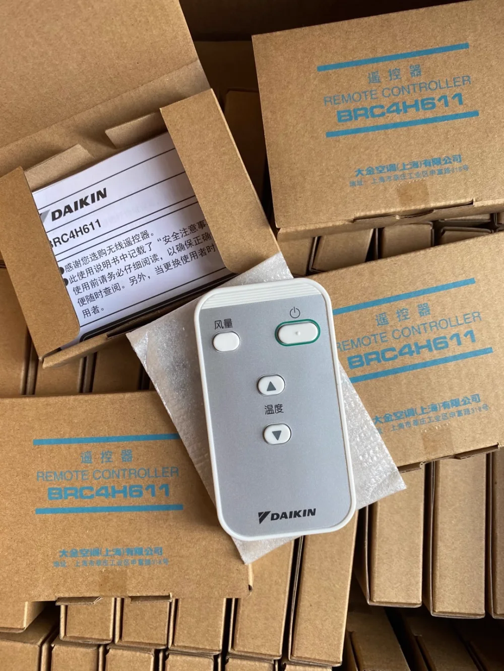 جديد الأصلي دايكن تكييف الهواء التحكم عن بعد BRC4H611 دايكن 86 نوع لوحة التحكم BRC1H611 مخصصة