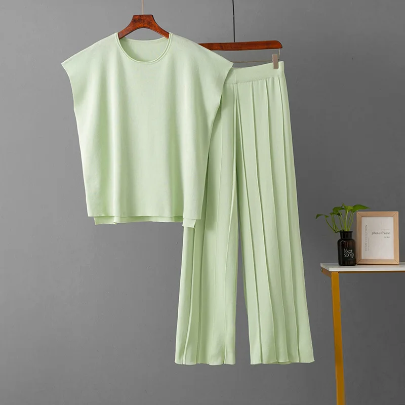 

Women's Casual Suit Knitted Two-piece Set Fashionable Plus Size Loose Summer Sleeveless Ice Silk Vest Wide Leg Pants Thin Outfit