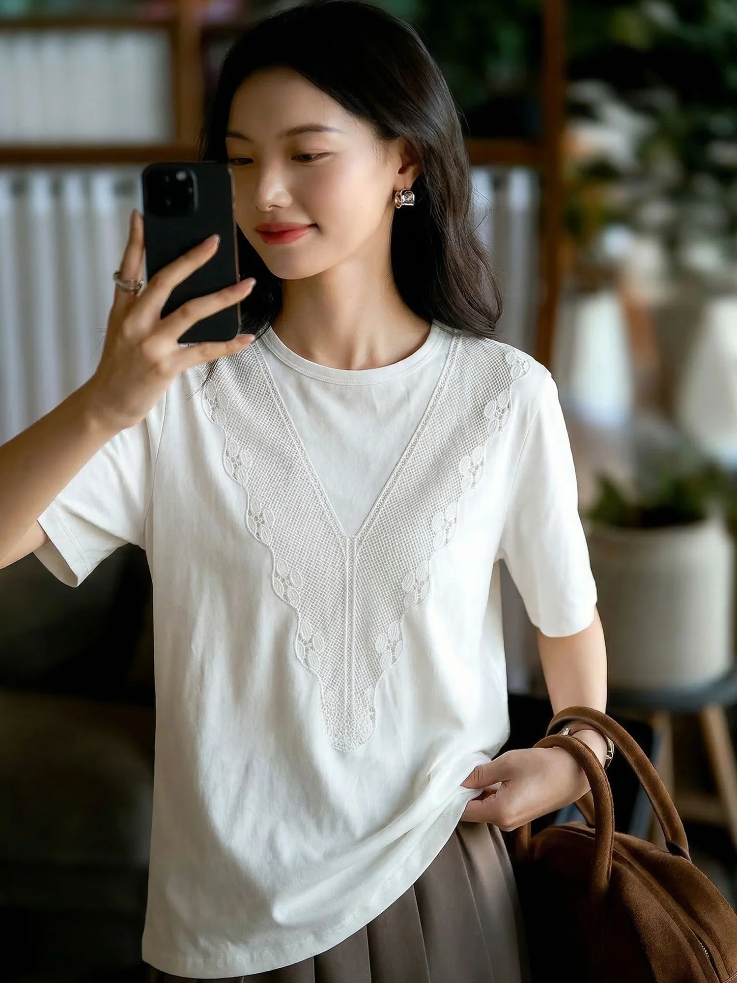 

Хлопковая футболка Chivirin с кружевными вставками, женская летняя футболка с короткими рукавами и круглым вырезом, универсальный белый топ с цветочным принтом