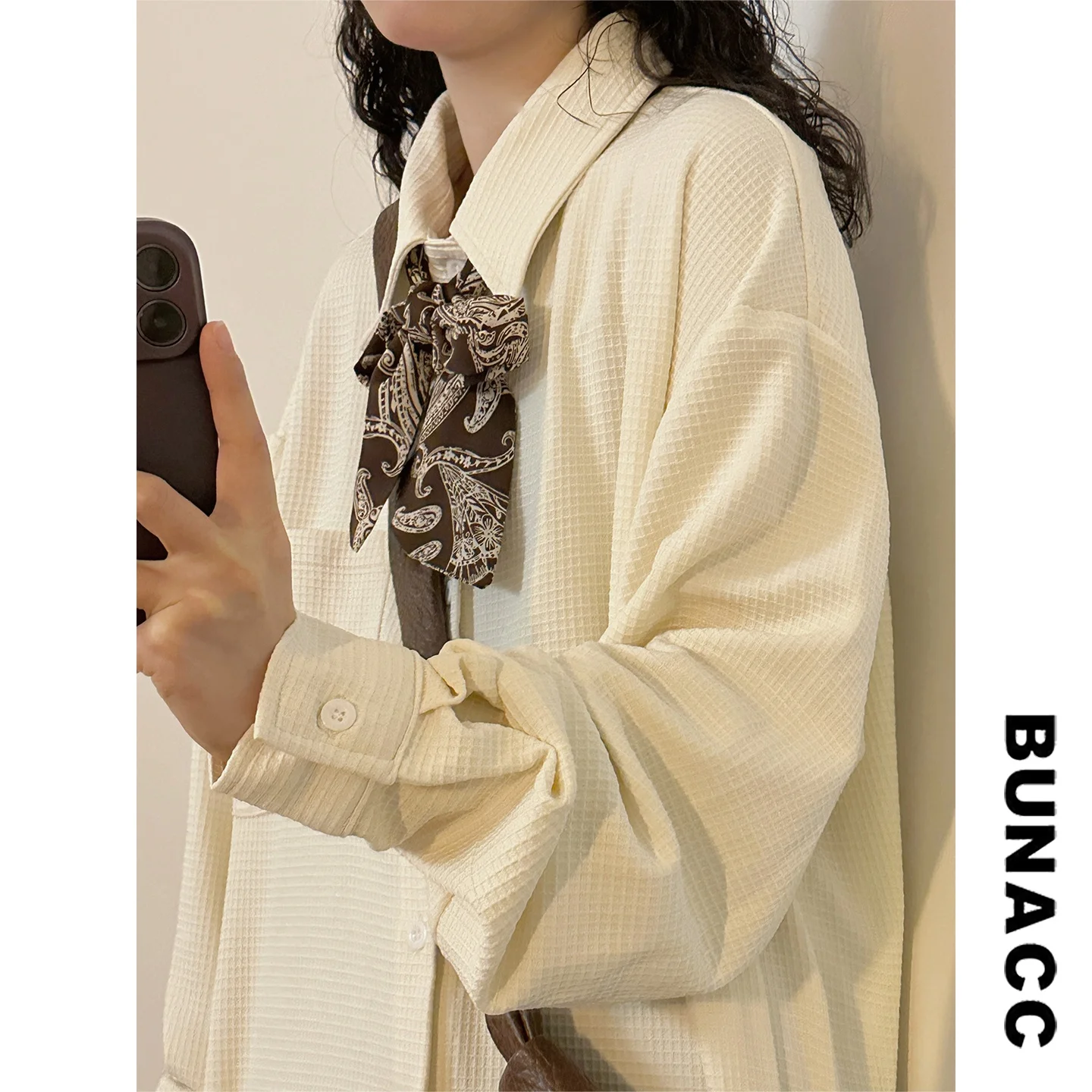 

Свободная рубашка с длинным рукавом, повседневная универсальная верхняя одежда для мужчин и женщин, BUNACC, осенняя коллекция.