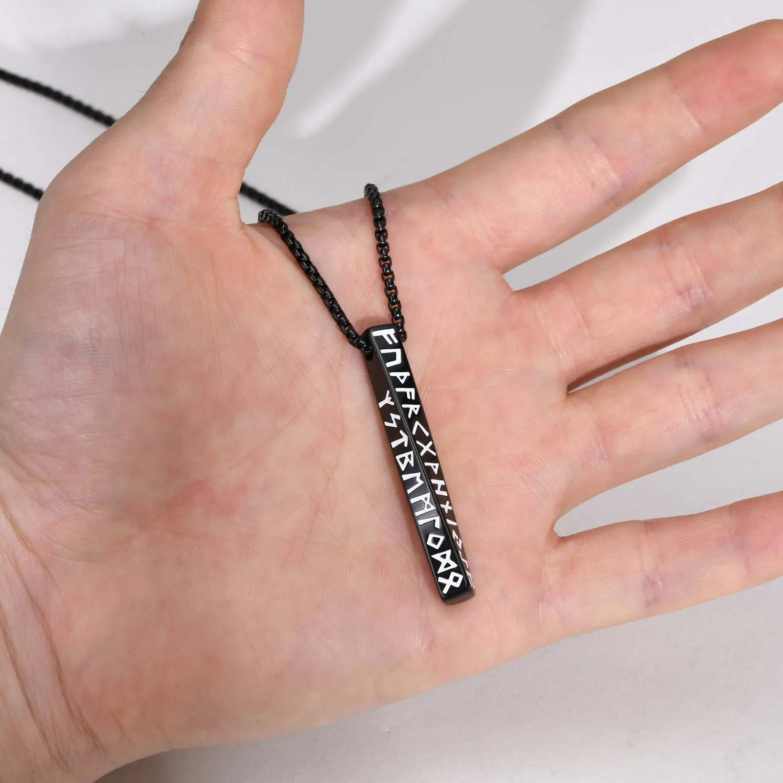Wikinger-Valknut-Anhänger-Halskette für Herren, Edelstahl, stilvolle Mobius-geometrische Halskette, nordischer Odin-Kragen, Schmuck für Männer – Detail 11