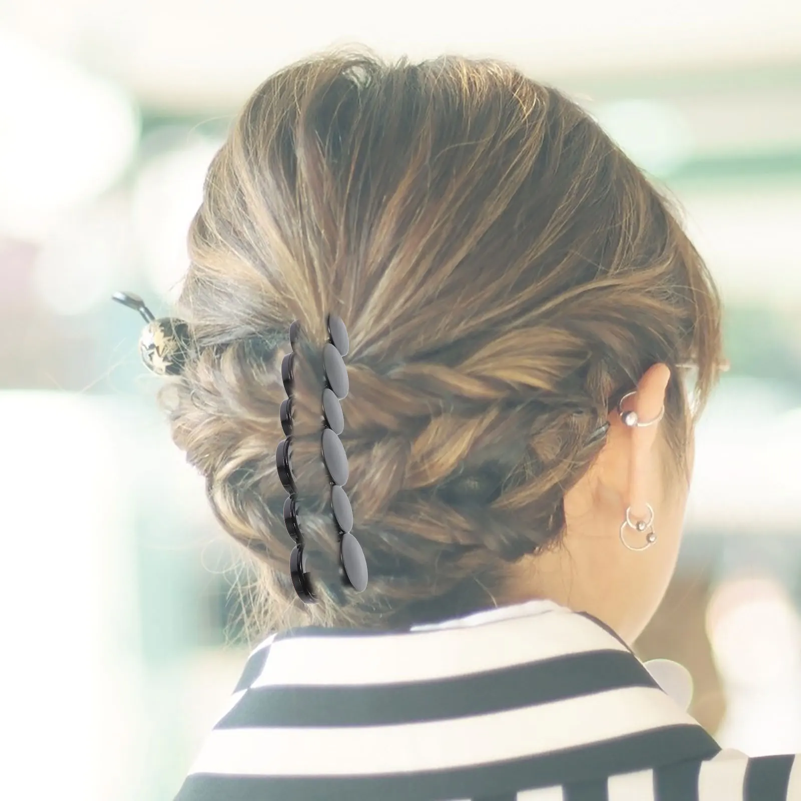 

Ponytail Hair Clips Holder Fasteners 6PCS Toothed Korean Banana Updo Claw Clips for Girls Thick Acrylic Stylish Party