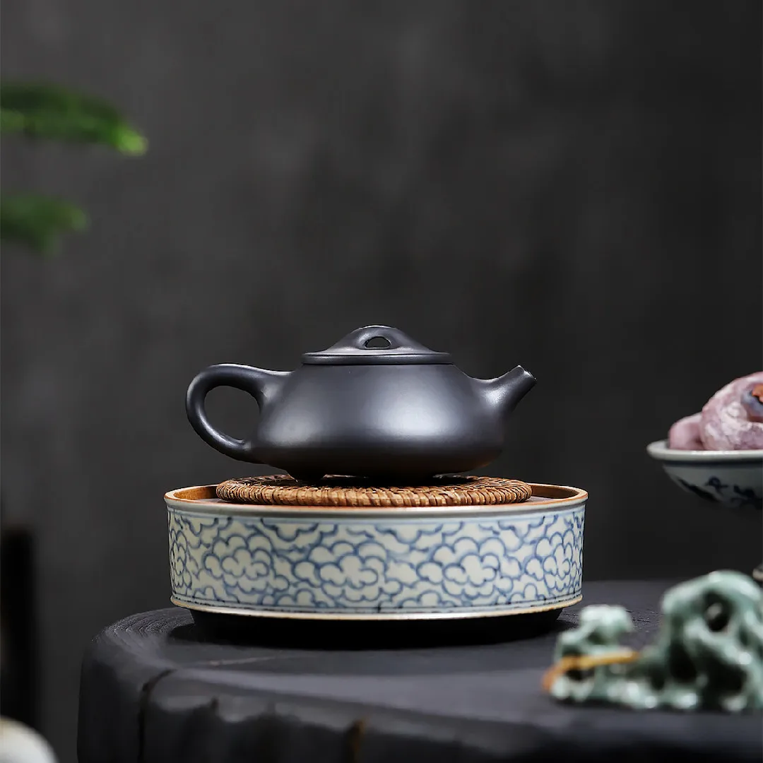 High Quality Yixing Purple Clay Pot Ore Yellow Ingenious Hand-Made Classic Practical Tea Ware