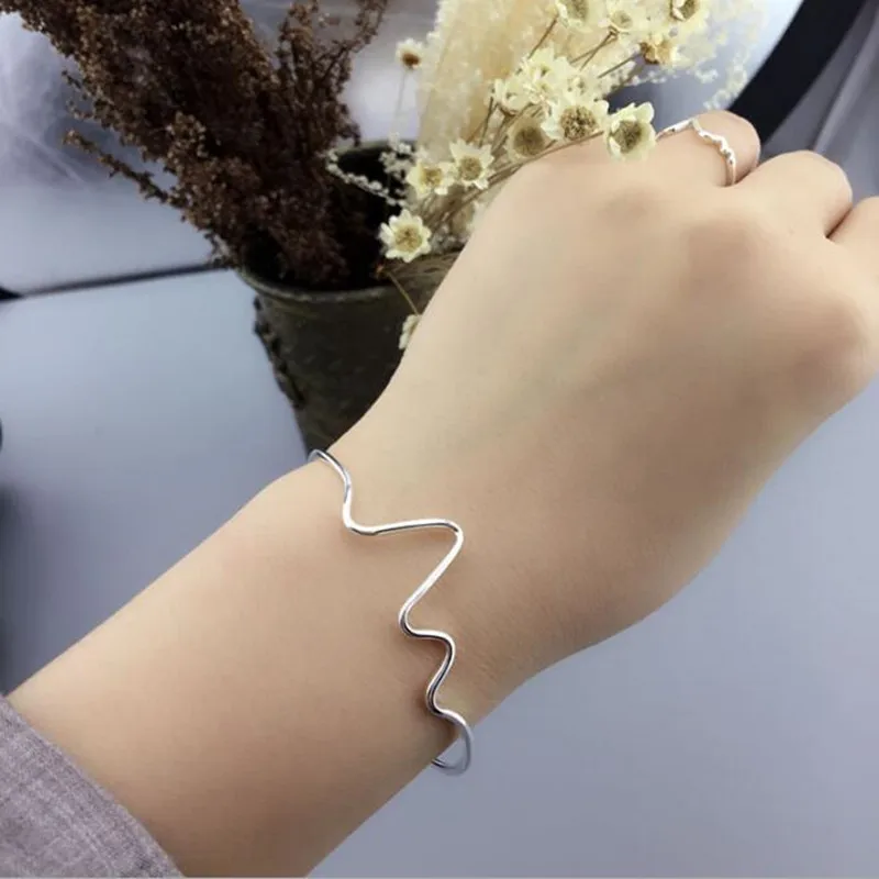 Hot Popular Exquisite 925 Sterling Silver Jewelry Bracelets Personality Heartbeat Lightning Curve Female Open Bracelets  SL068