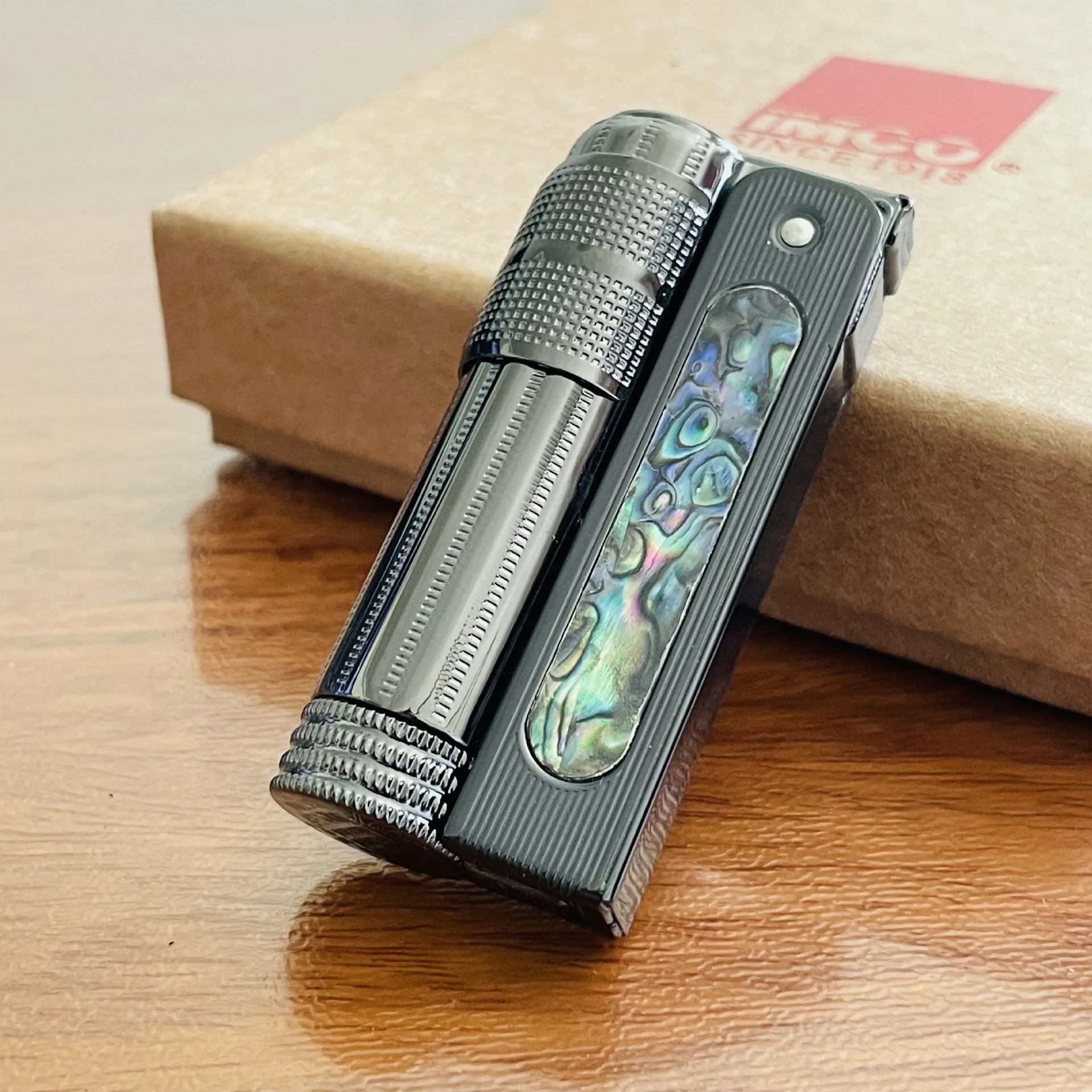 IMCO Classic Trench Kerosenes Lighter Metal Refillable Grinding Wheel wicks petrol Lighter Retro Collection Men's Lighter