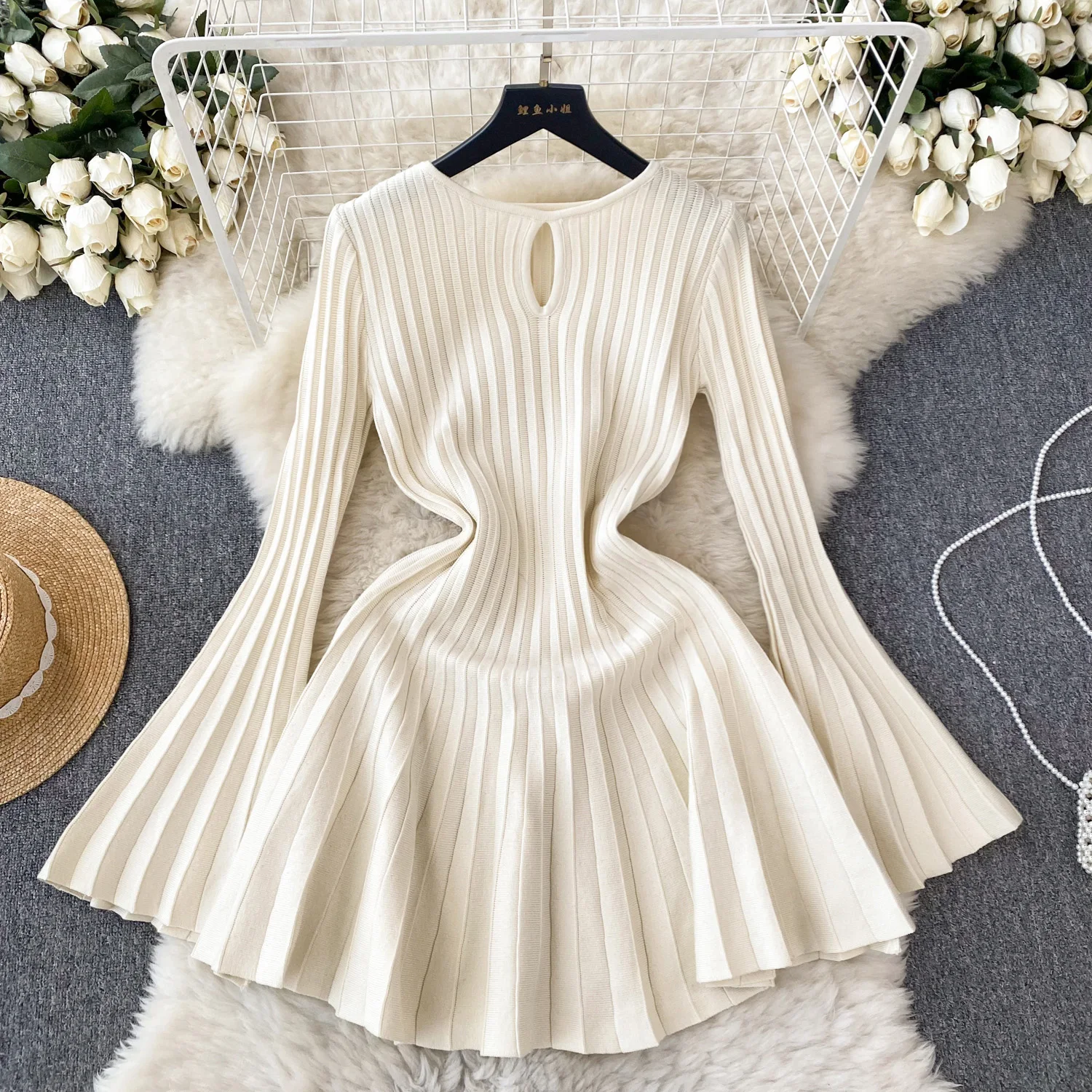 Women Chic Elegant O Neck Long Sleeve Dress French Sexy Fashion Knit Elastic Slim A-line Mini Dress