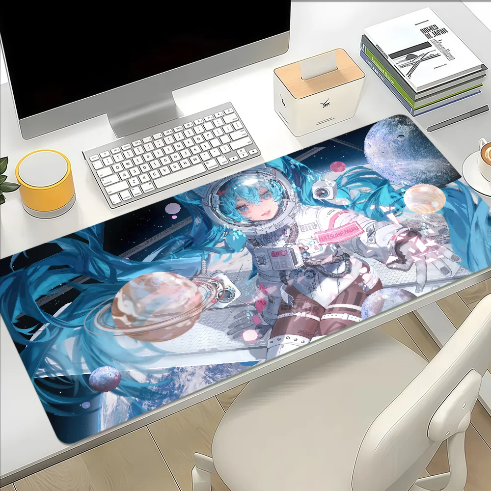 Virtuelles Kawaii japanisches M-Miku süßes Mauspad, rutschfest, verdickt, großes Schreiben, Lockedge, Büro, Studenten, Gaming-Kissen, Mauspad