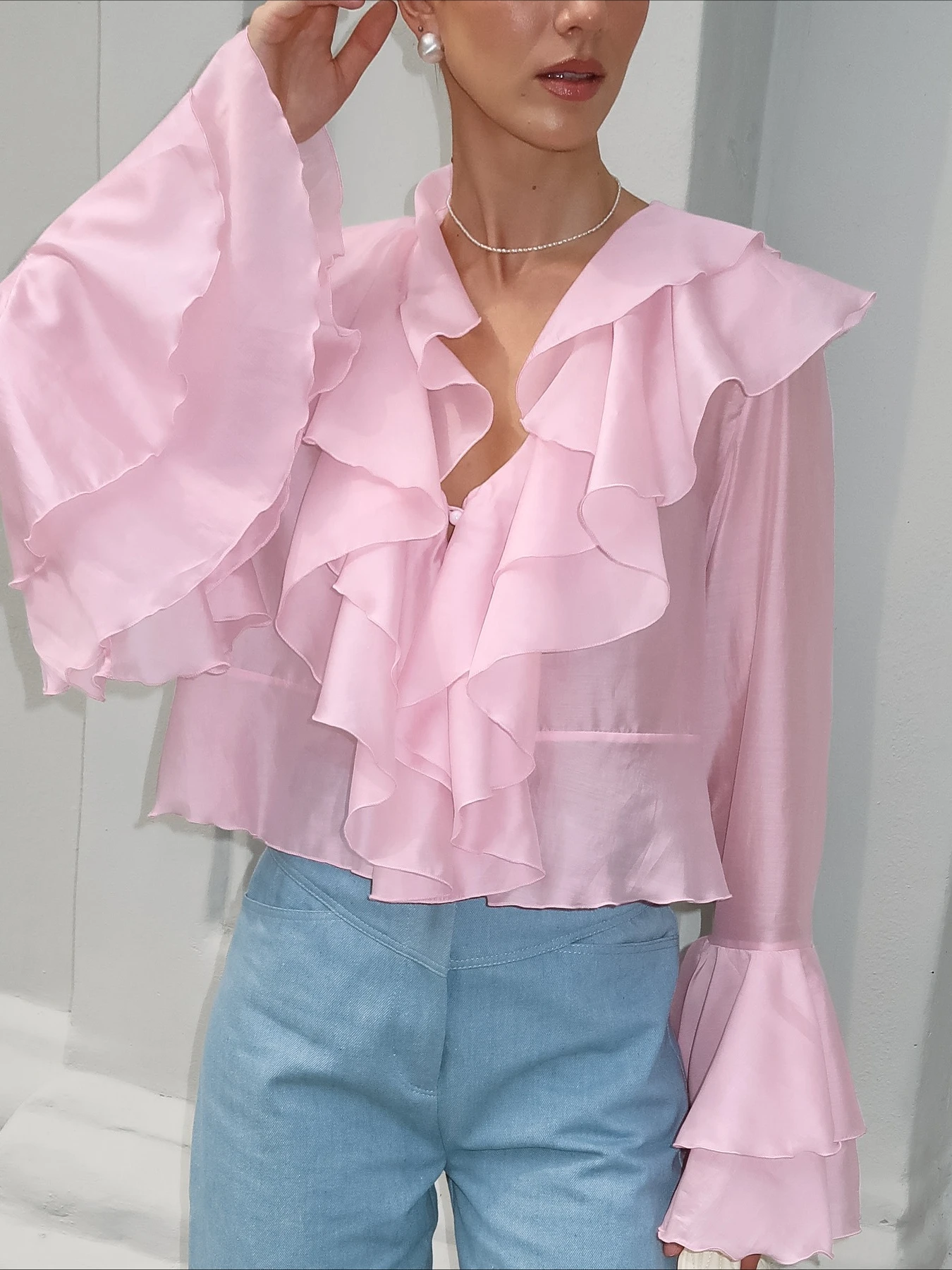 

Designer Inspired Chiffon Blouse: 2025 Summer Ruffled V-Collar Flutter Sleeve Sun Protection Shirt Women's Luxury Sheer Top Pink