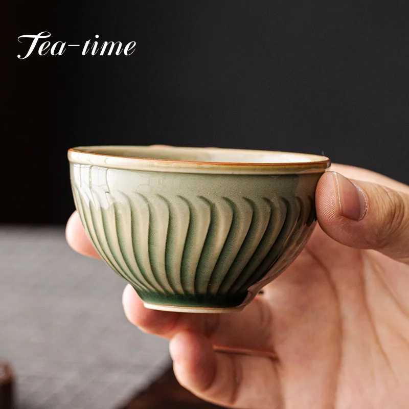 150ml Yue Kiln Relief Drum-shaped Celadon Tea Cup Master Cup Single Tea Set Tea Bowl Kung Fu Small Ceramic Chazhan Drinkware