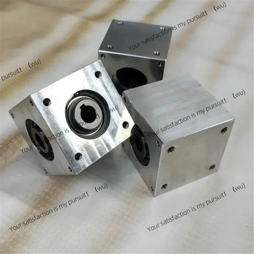 Small Bevel Gear Angle Reducer Gearbox 1:1 Right Angle Drive Reversing Gearbox shaft Keyway/Hexagonal Hole