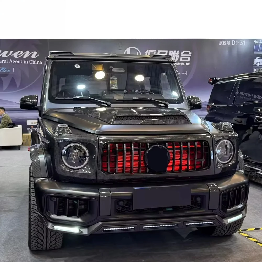 New 2025y W465 G63 Body Kit Dry Carbon Fiber Body Parts Front Lip Rear Diffuser Over Fenders Headlight Covers Upgrade Carbon Set