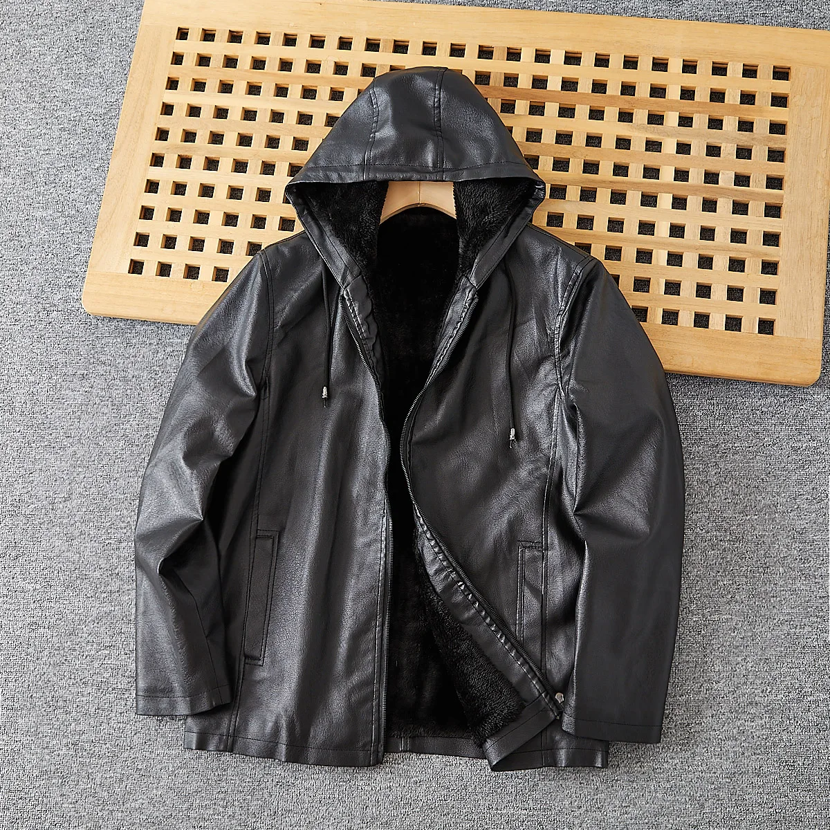 

Ультратонкая, нелиняющая, теплая мужская кожаная куртка-косуха с капюшоном для осени и зимы, модная повседневная верхняя одежда