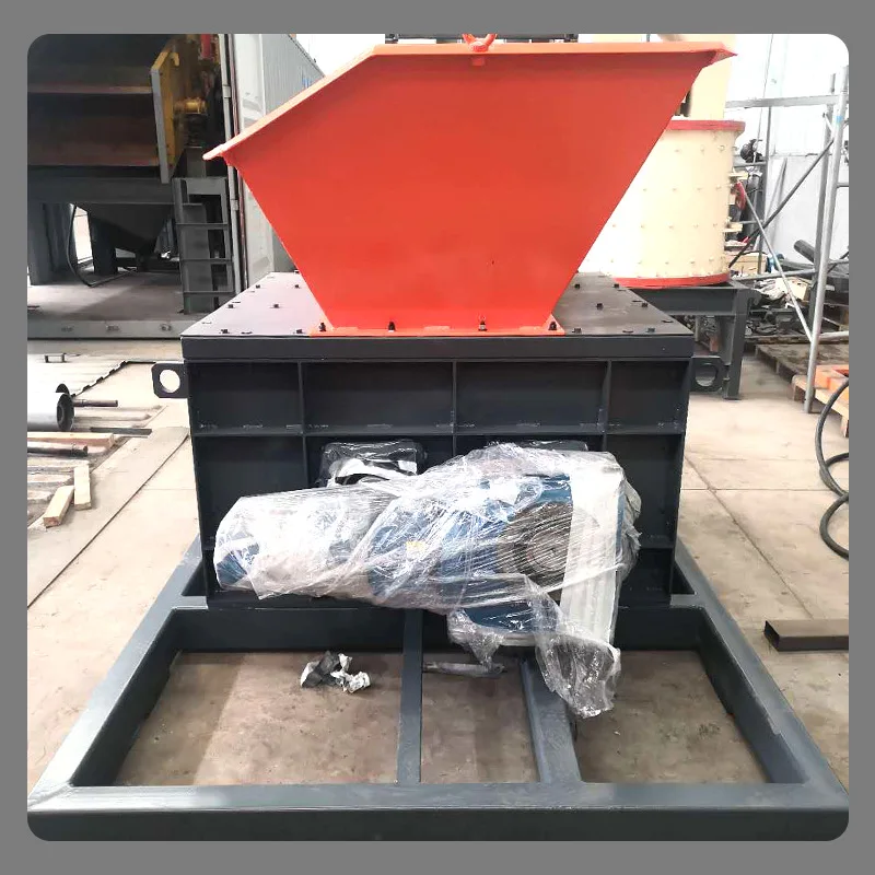 Machine à briser les sacs tissés en plastique, broyeur de tissus, déchets ménagers, efficace, économie d'énergie, équipement de broyeur à Double arbre