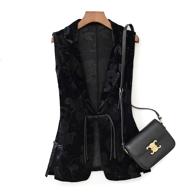 

New Chinese Sle Velvet Embroidered Suit Jaet Women's 2025 New Spring Autumn Retro Buttoned Vest Top Faion Design