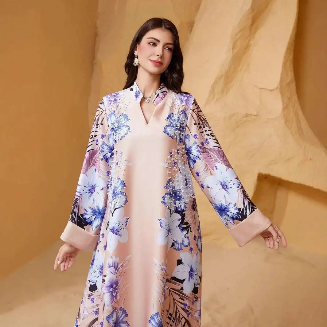 

Nc18 Muslim V-neck Abaya Dubai Abaya with Rhinestones and Beaded Print Dress Robe Abaya Ramadan Dubai Luxury Islam Elegant