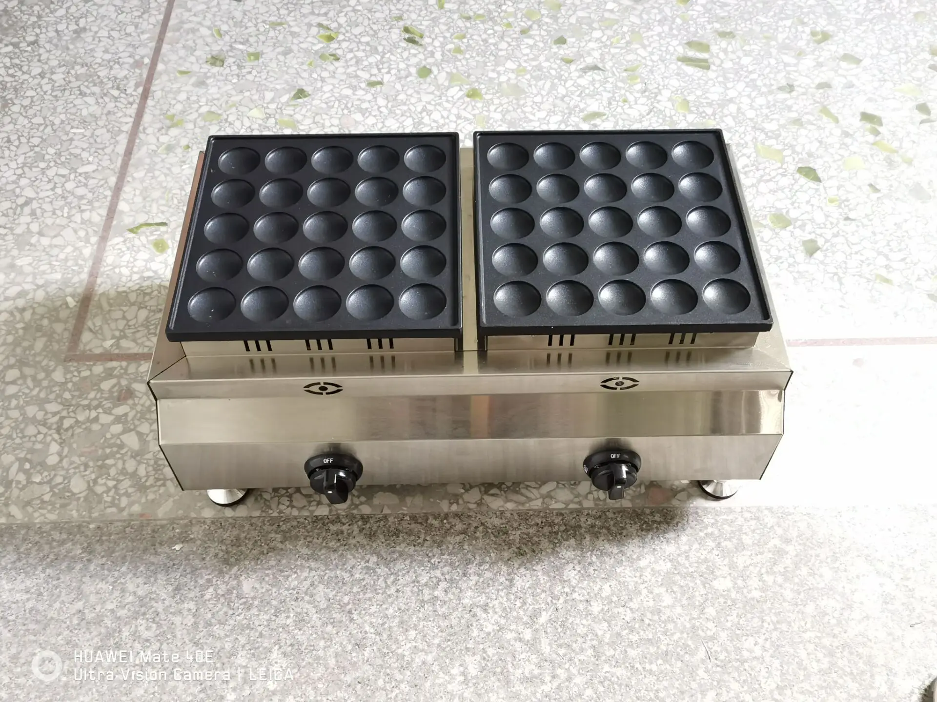 가스 미니 팬케이크 메이커 50 홀 붙지 않는 도라야키 스낵 머신 Poffertjes 용 컴팩트 케이크 베이커 - 주방 스낵 메이커