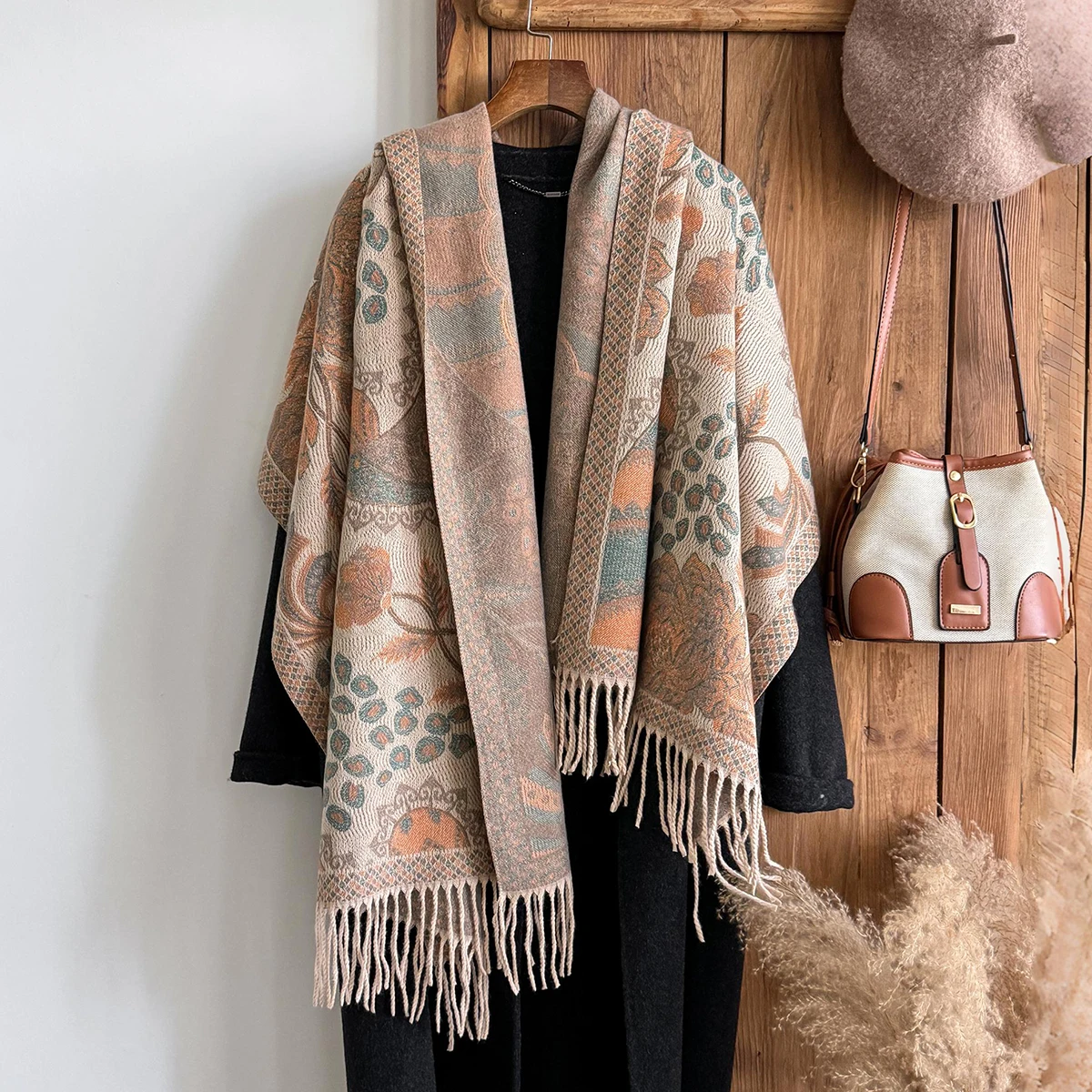 

Brand Fashion Winter Cashmere Shawl for Women - Tasseled Vintage Oil Painting Floral Printed Pashmina Thick Wrap