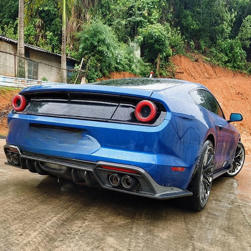 

Suitable For 18-22 Ford Mustang Retrofit Four Out Carbon Fiber Rear Lip Mustang Dry Carbon Small Surrounded Rear Spoiler